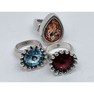 Lot of 3 Silver plated Jewel Toned Glass Ring Sz 7-8